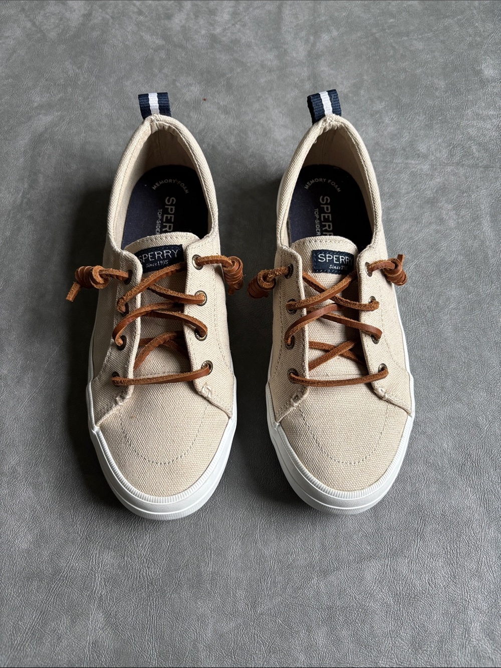 Sperry women’s Beige Canvas Boat Shoes. Brown Laces and Navy Accents- Size 7